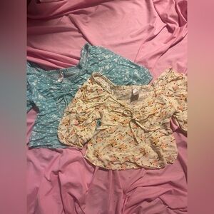 No Boundaries Floral Off-Shoulder Crop Tops - Teal & Cream